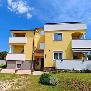 Gostinjska kuća Antonia, Medulin